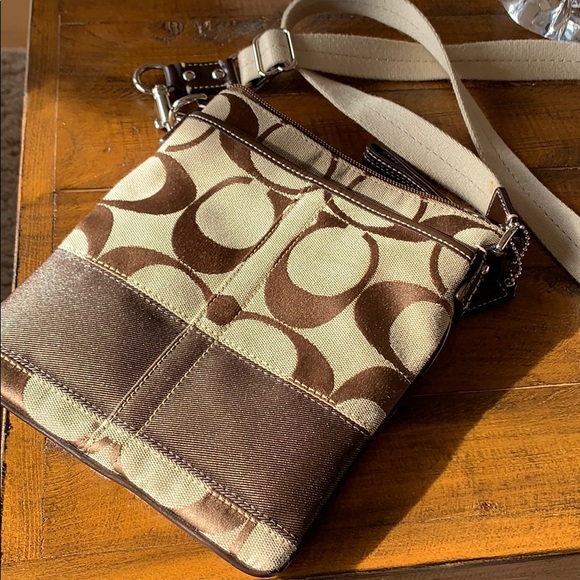 Coach crossbody bag - Picture 2 of 3